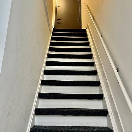 Twenty Five Rooms アムステルダム エクステリア 写真